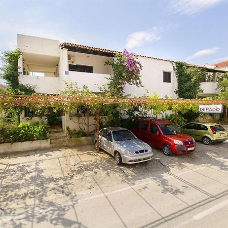 Apartments Ruzica Supetar Buitenkant foto