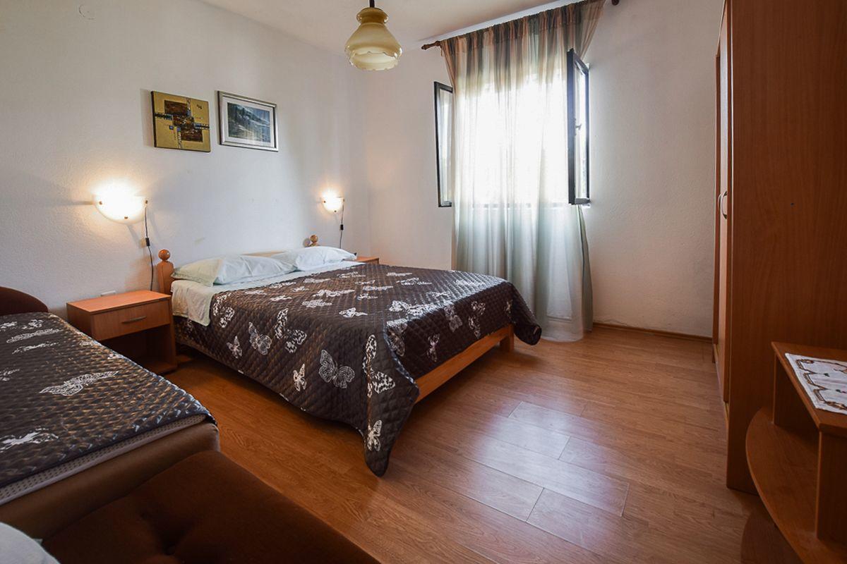 Apartments Ruzica Supetar Buitenkant foto